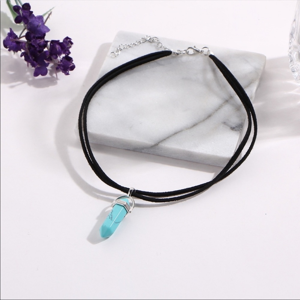 Crystal pendant necklace - Picture 12 of 12